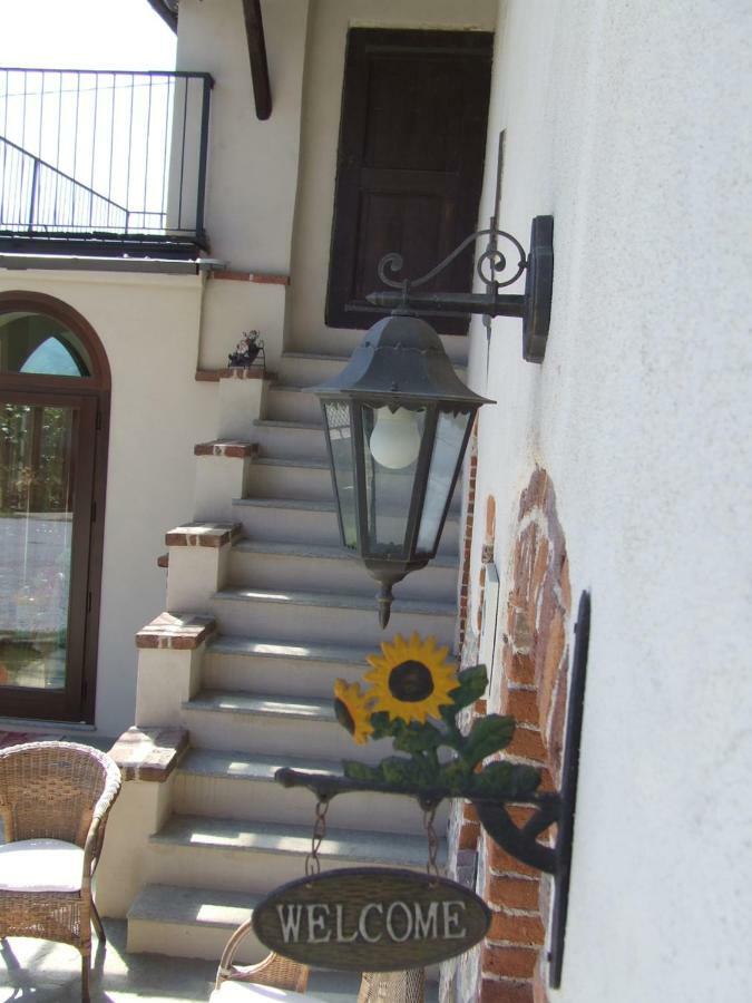 La Meridiana, Monolocale In Cascina Ristrutturata Boves Экстерьер фото